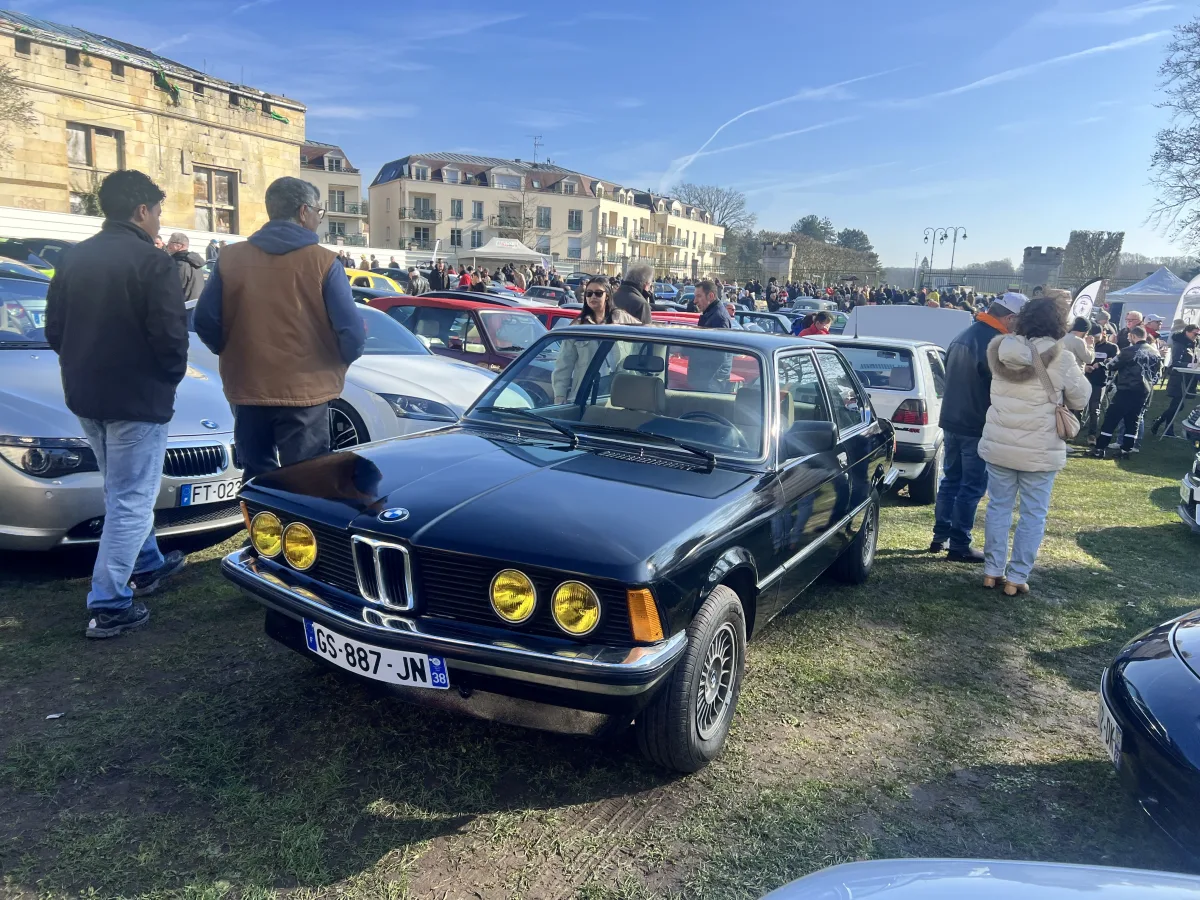 BMW 320/6 édition spéciale france 